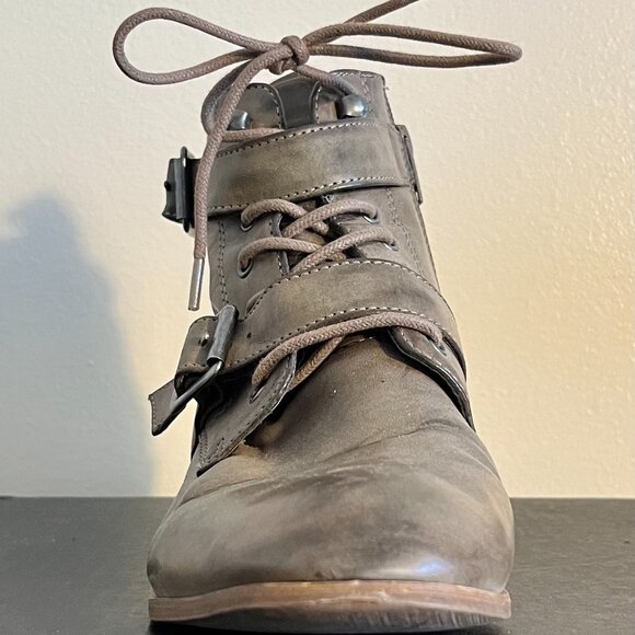 Grey Heeled Ankle Boots - Picture 5 of 5